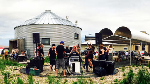 Bang Brewing patio photo with people